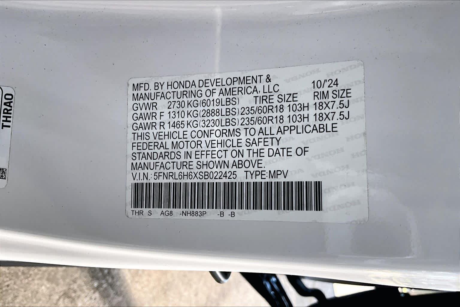 Certified Used 2025 Platinum White Pearl Honda EX-L image 34