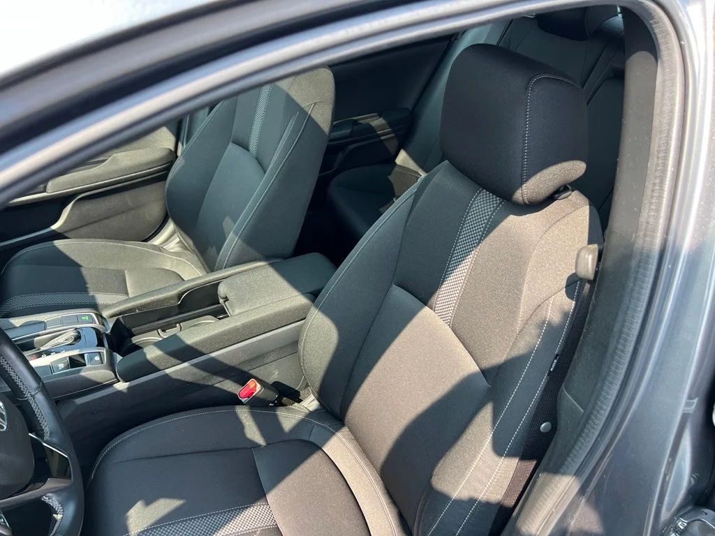 Used 2021 Polished Metal Metallic Honda EX image 13