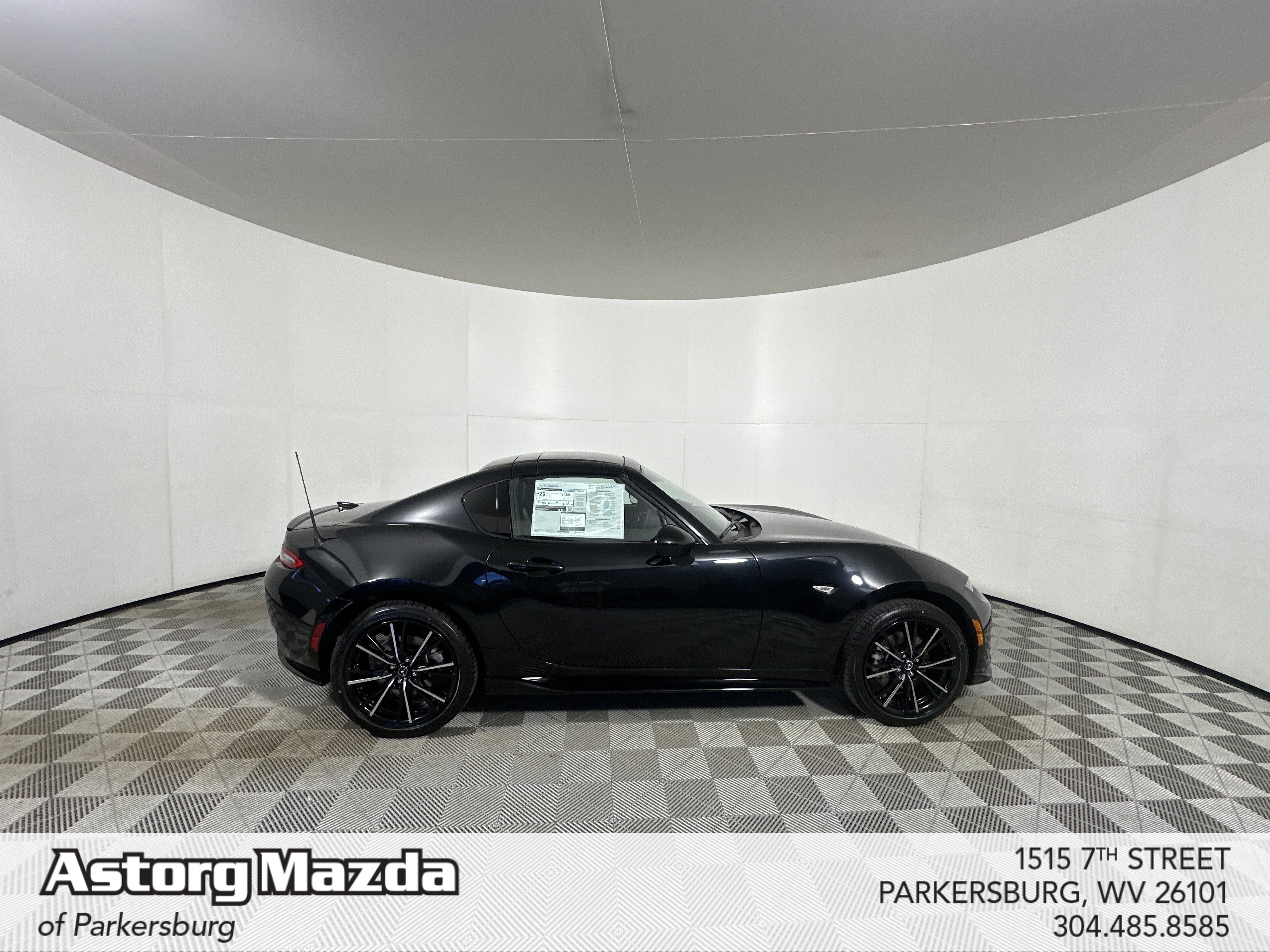 2025 Mazda MX-5 Miata RF Grand Touring - Photo 8