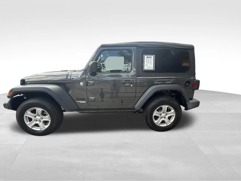Used 2021 Gray Jeep Sport S image 2