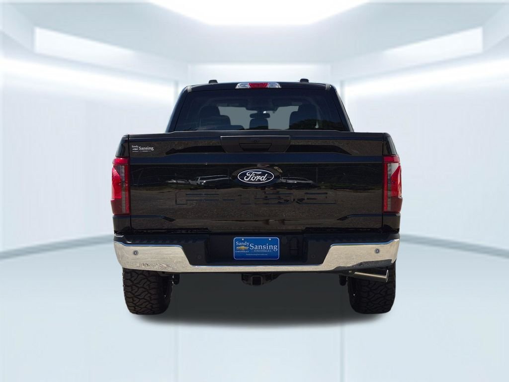 Used 2025 Black Ford XLT image 5