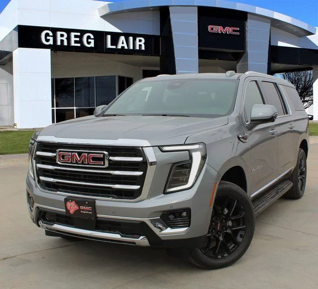 New 2026 Silver GMC Elevation image 1