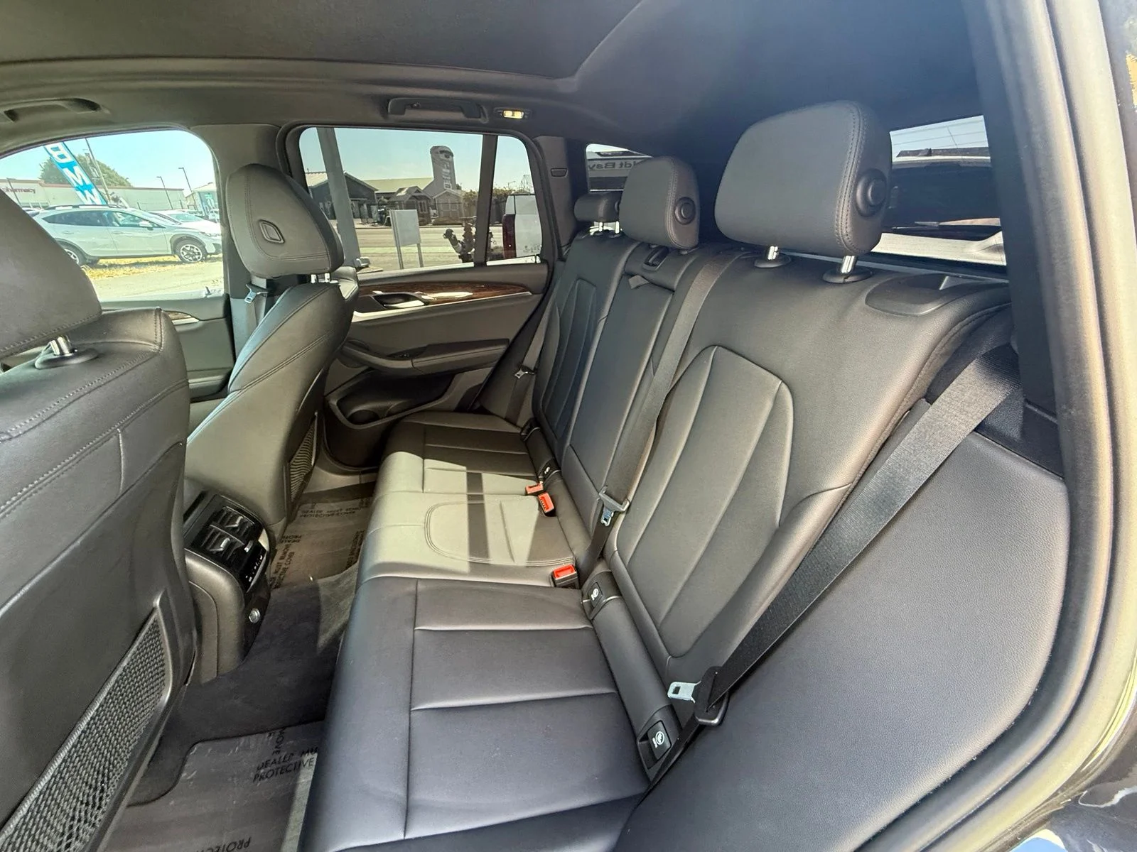 Used 2019 Gray BMW sDrive30i image 29
