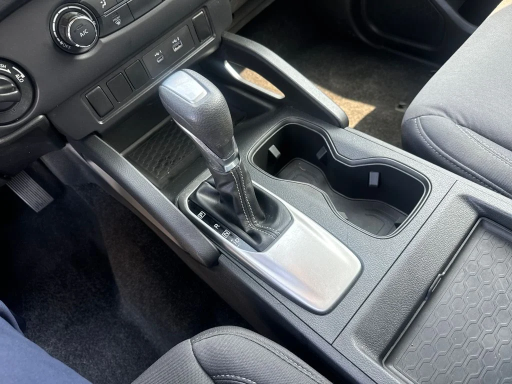 2024 Nissan Frontier SV - Photo 21