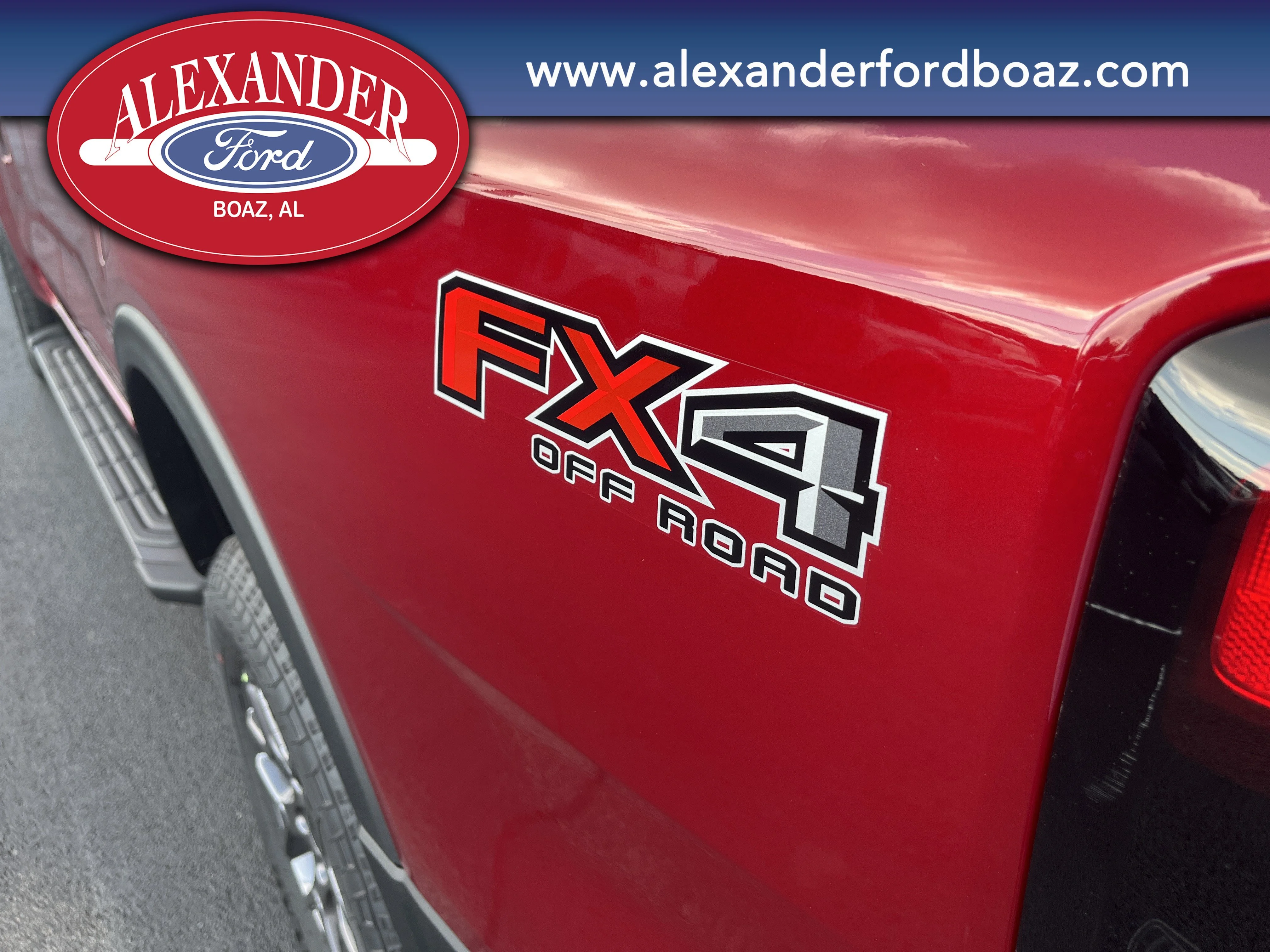 New 2026 Ruby Red Metallic Tinted Clearcoat Ford XLT image 8