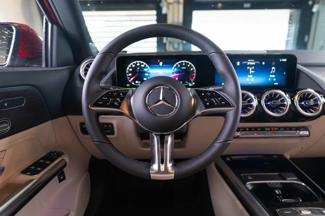 New 2026 MANUFAKTUR Patagonia Red Metallic Mercedes-Benz GLA 250 image 51