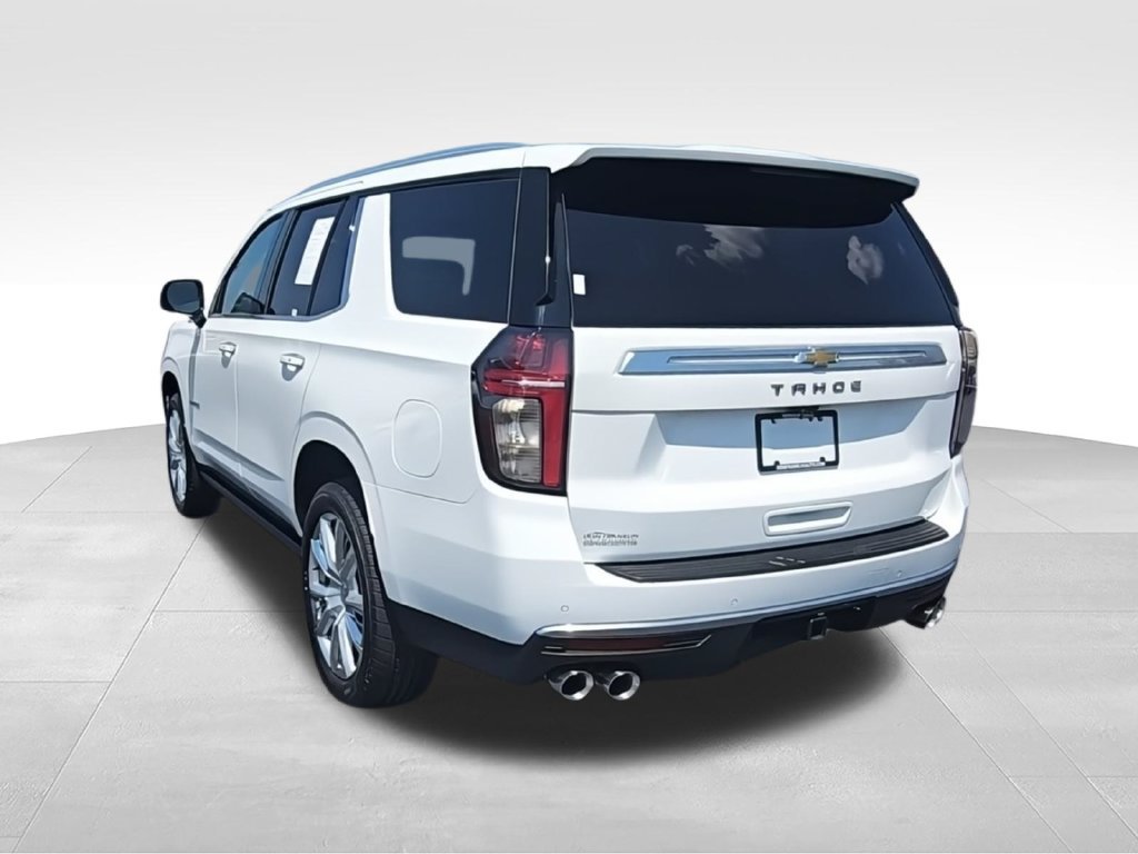 Used 2021 White Chevrolet High Country image 7