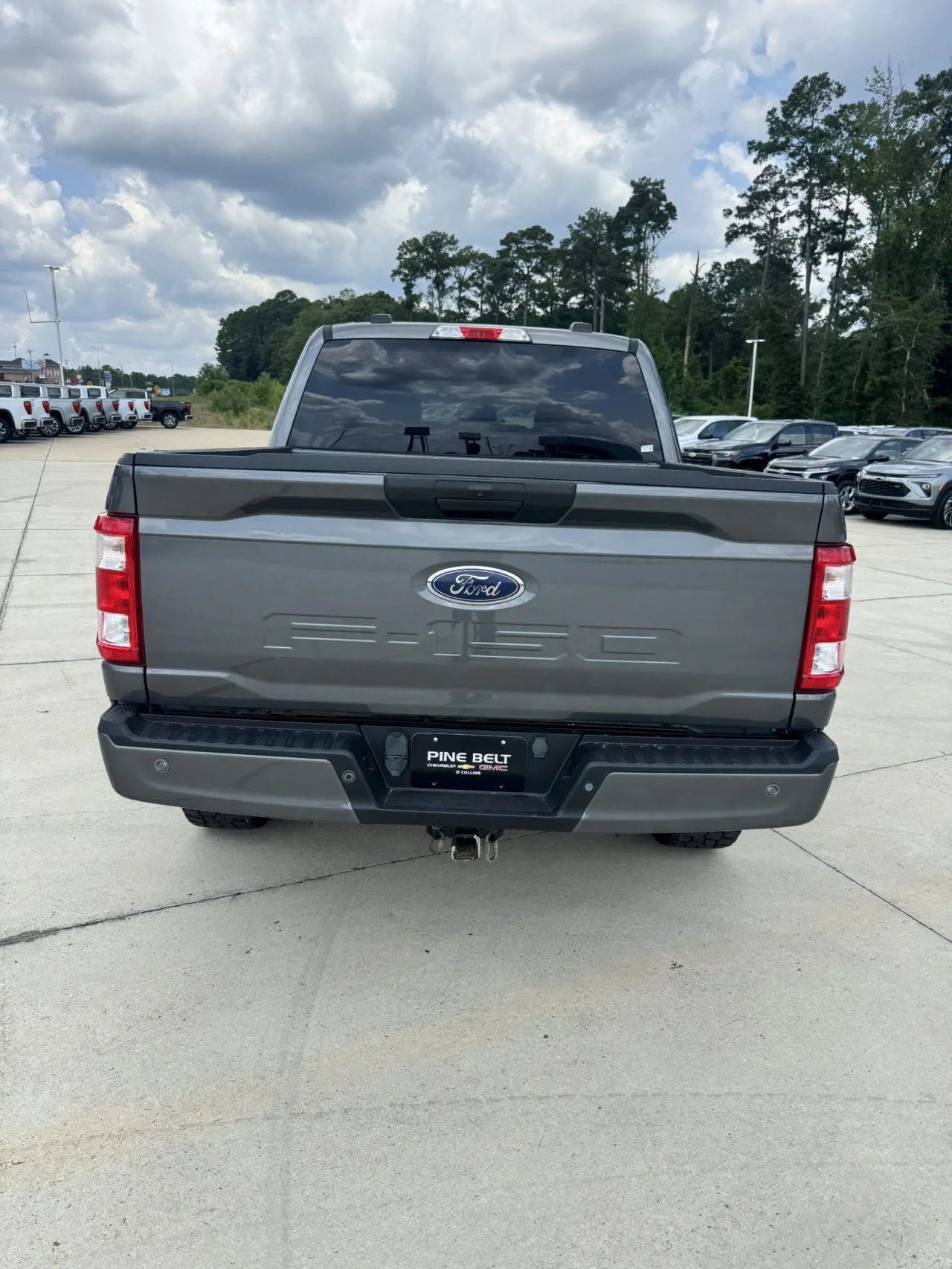 Used 2021 Grey Ford XL image 5