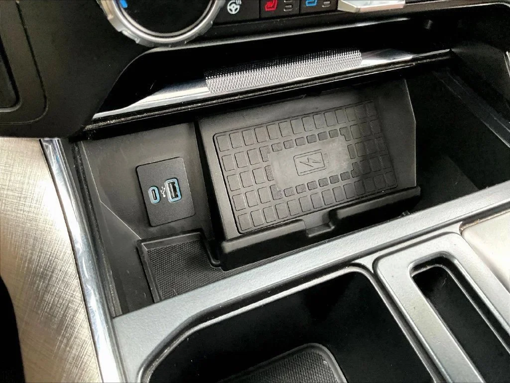 Used 2022 Antimatter Blue Metallic Ford King Ranch image 19