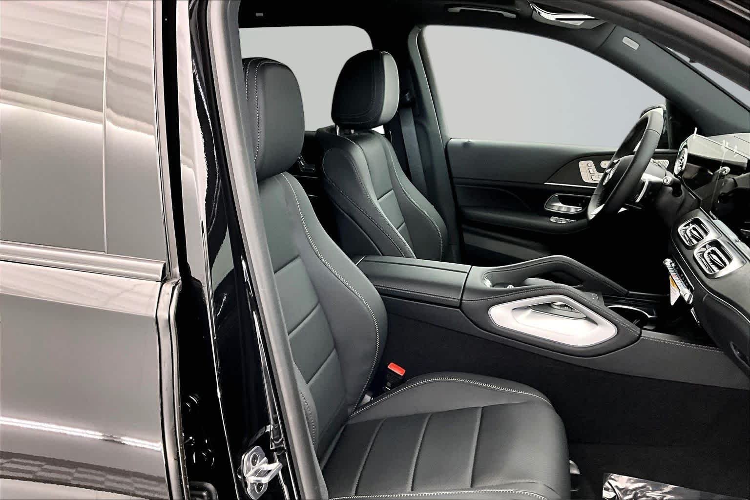 New 2027 Obsidian Black Metallic Mercedes-Benz GLS 450 image 14
