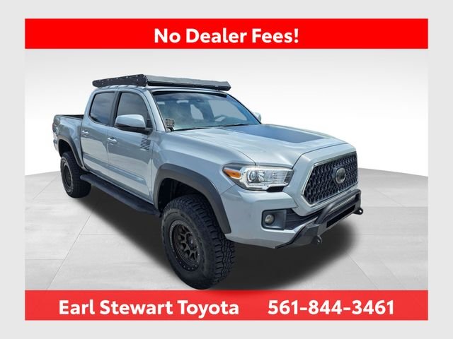 Used 2018  Toyota TRD Off-Road image 1