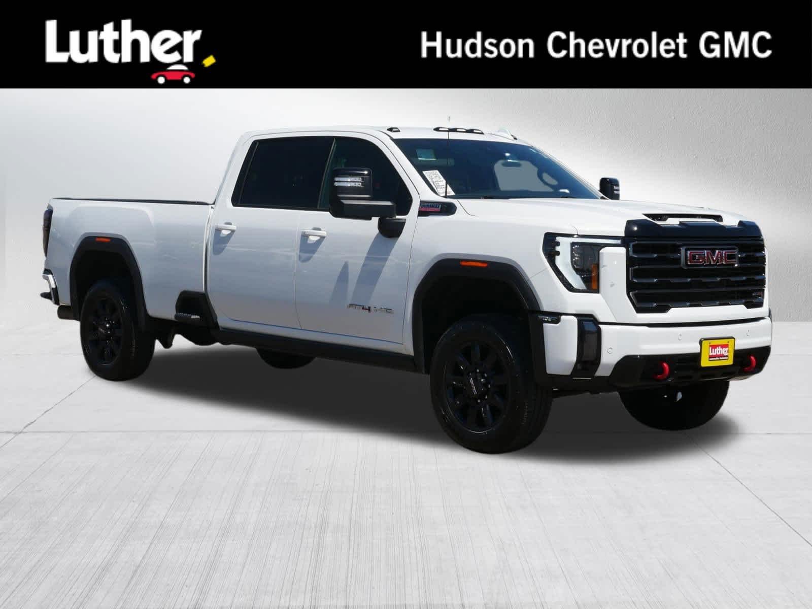 2024 GMC Sierra 4WD Crew Cab Standard Box AT4's photo