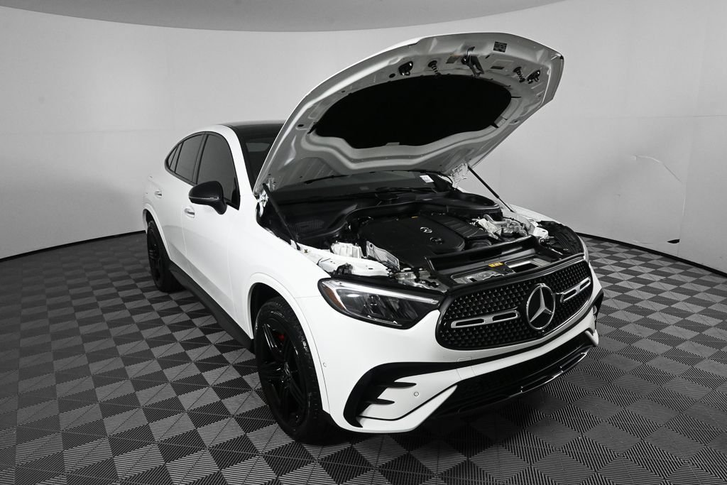 Certified Used 2024 White Mercedes-Benz GLC 300 Coupe image 33
