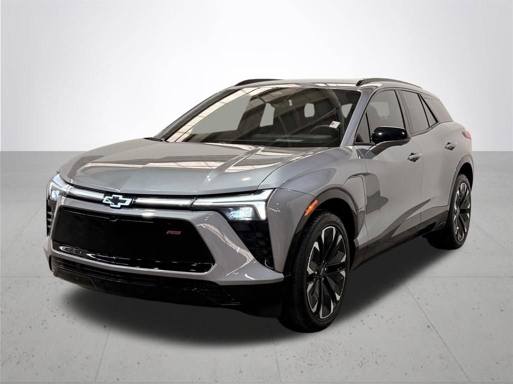 Used 2024 Chevrolet Blazer EV RS with VIN 3GNKDCRJ5RS180681 for sale in Sandy, OR