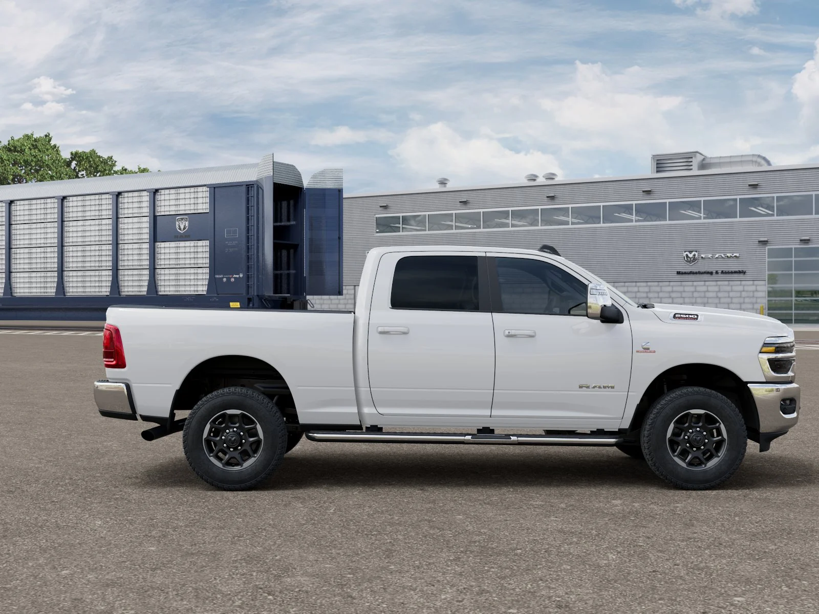 New 2026 Bright White Clear-Coat Exterior Paint RAM LARAMIE image 12
