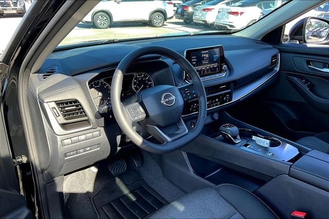 New 2026 Nissan Rogue 1.5L VC-Turbo SV