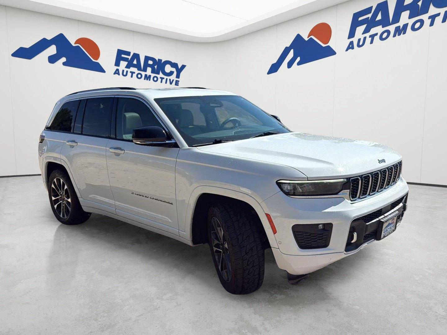 Used 2023 Bright White Clearcoat Jeep Overland image 3