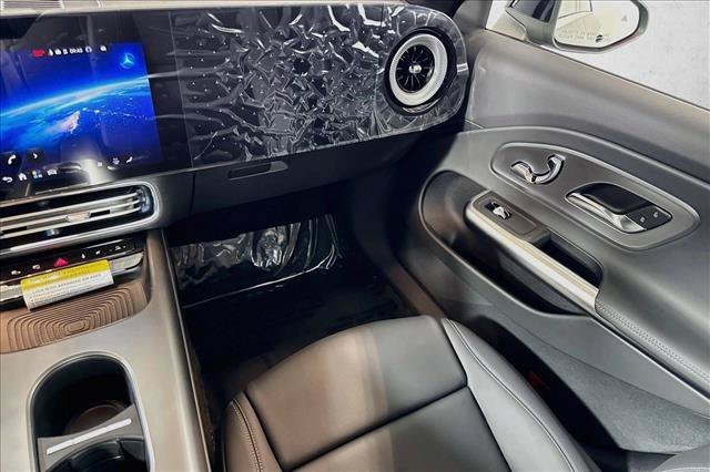 New 2027 Night Black Mercedes-Benz CLA 220 Hybrid image 47