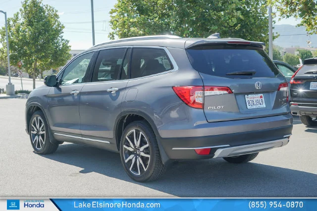 Used 2022 Modern Steel Metallic Honda Touring image 10