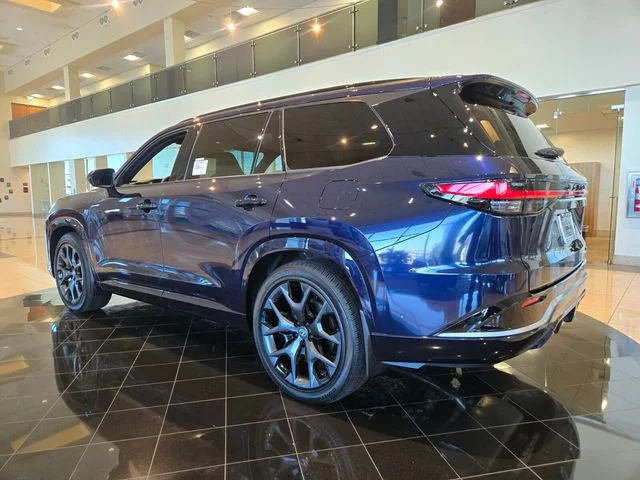 2026 Lexus TX 500h F-Sport Premium - Photo 4
