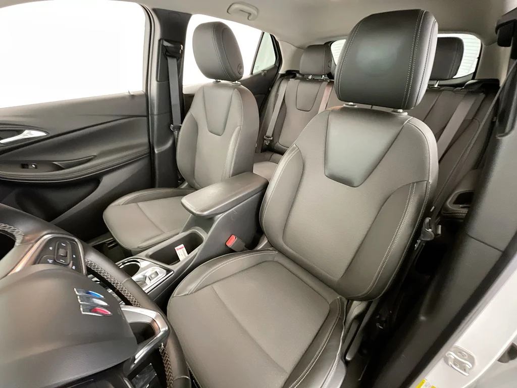 Used 2024 WHITE Buick Preferred image 18