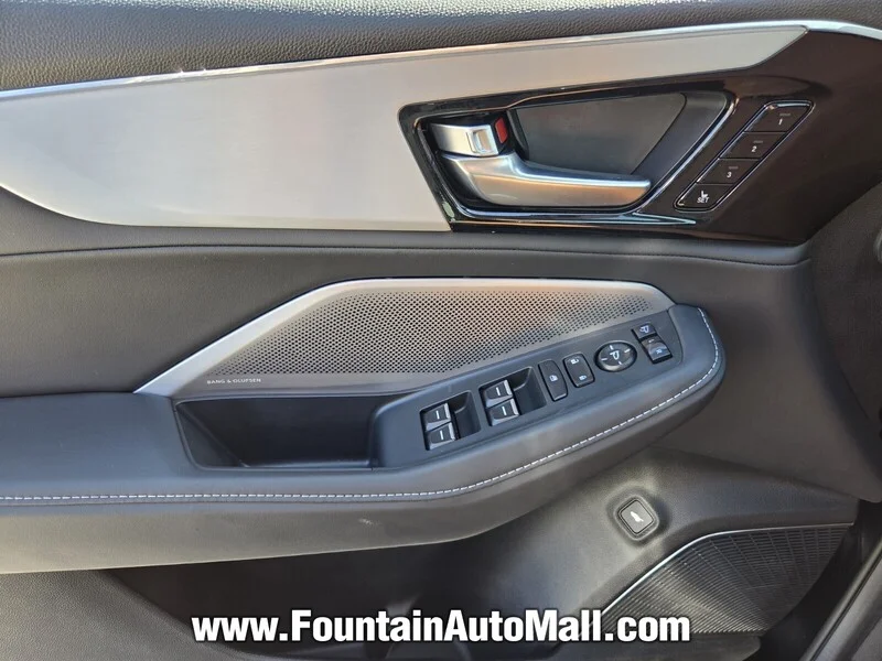 Used 2026 Magestic Black Pearl Acura FWD W/TECHNOLOGY PACKAGE image 18