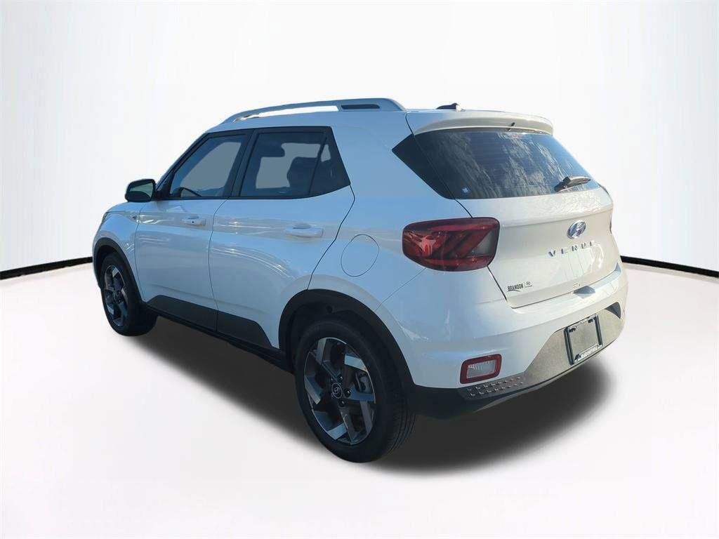 New 2026 White Hyundai SEL image 7