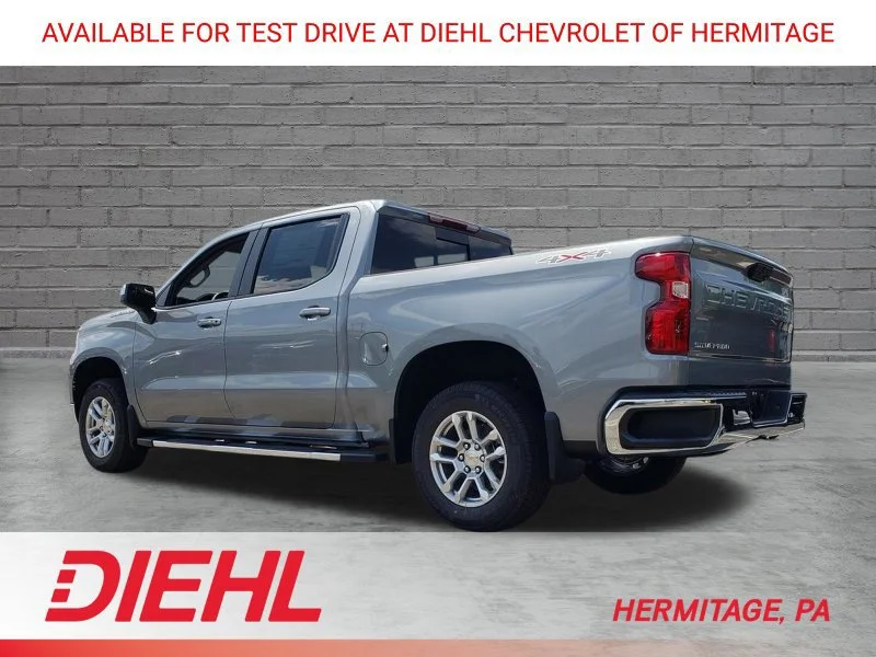 New 2026 Sterling Gray Metallic Chevrolet LT image 4