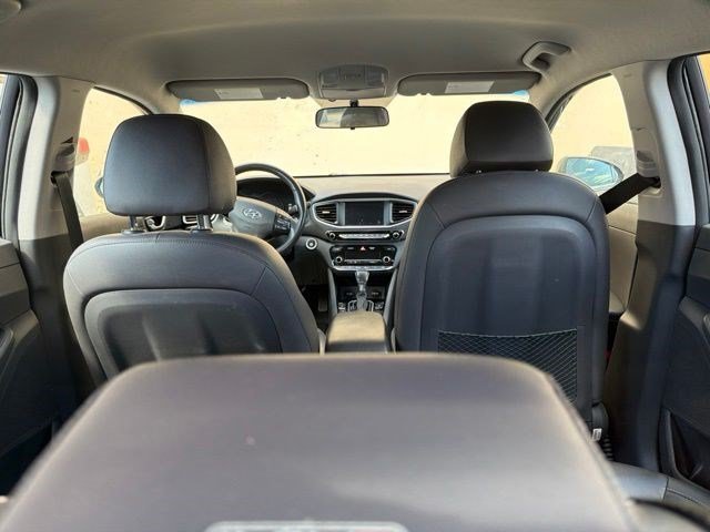 Used 2018 Summit Gray Hyundai Limited image 13