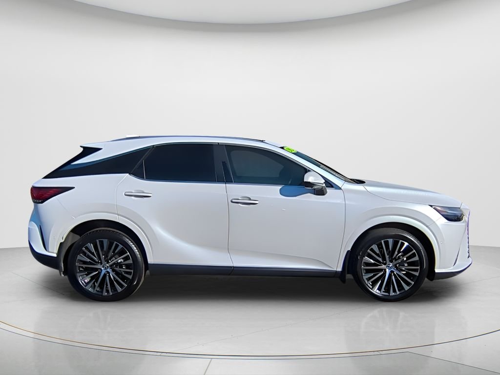 Used 2024 White Lexus 350 Premium Plus image 4
