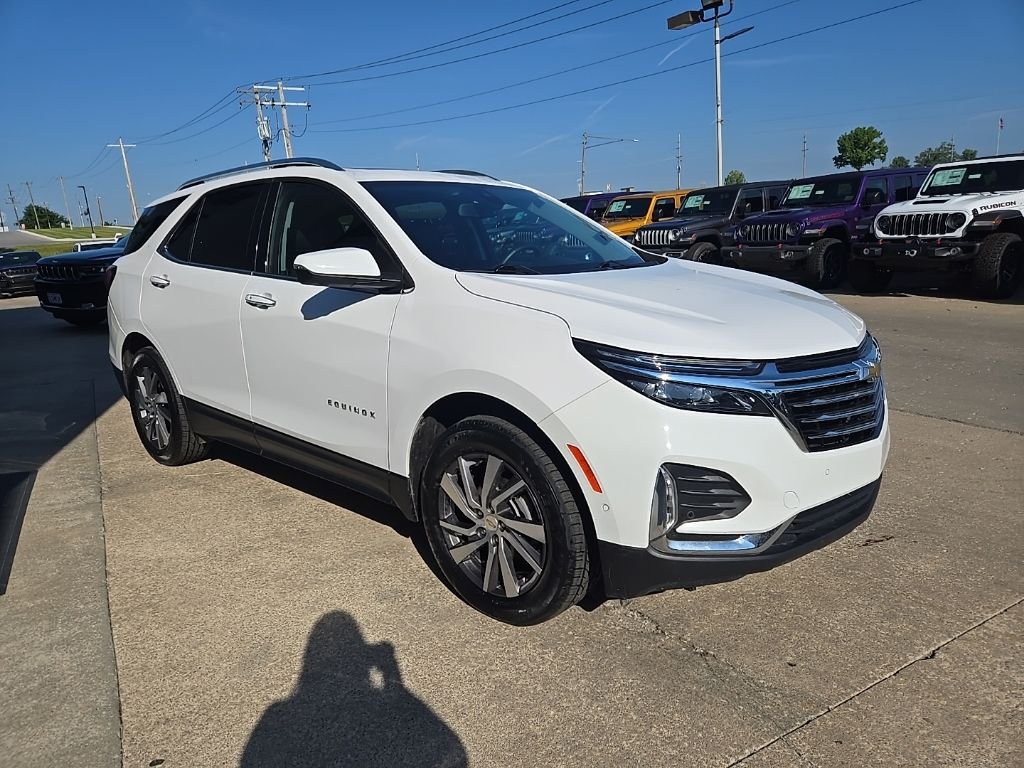 Used 2023 White Chevrolet Premier image 13