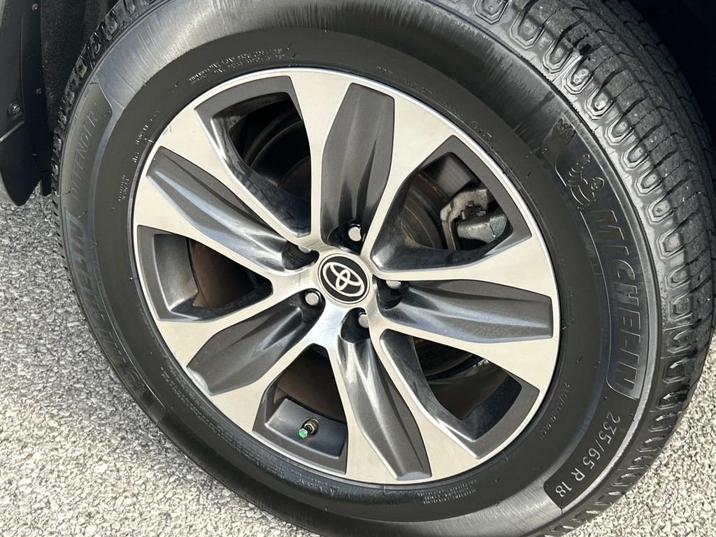 Certified Used 2022 Magnetic Gray Metallic Toyota XLE image 11