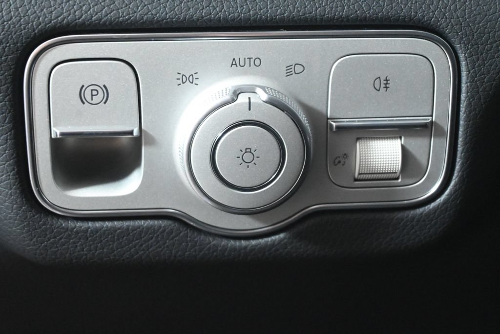 New 2026 Selenite Grey Metallic Mercedes-Benz GLE 450 Coupe image 66