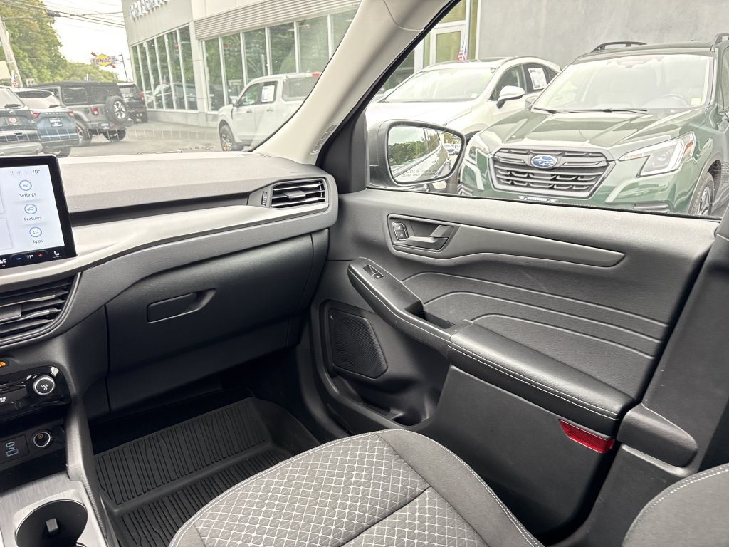 Used 2023 Gray Ford Active image 17
