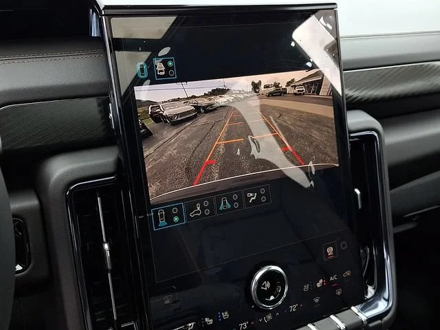 New 2026 Sterling Metallic GMC AT4 image 18