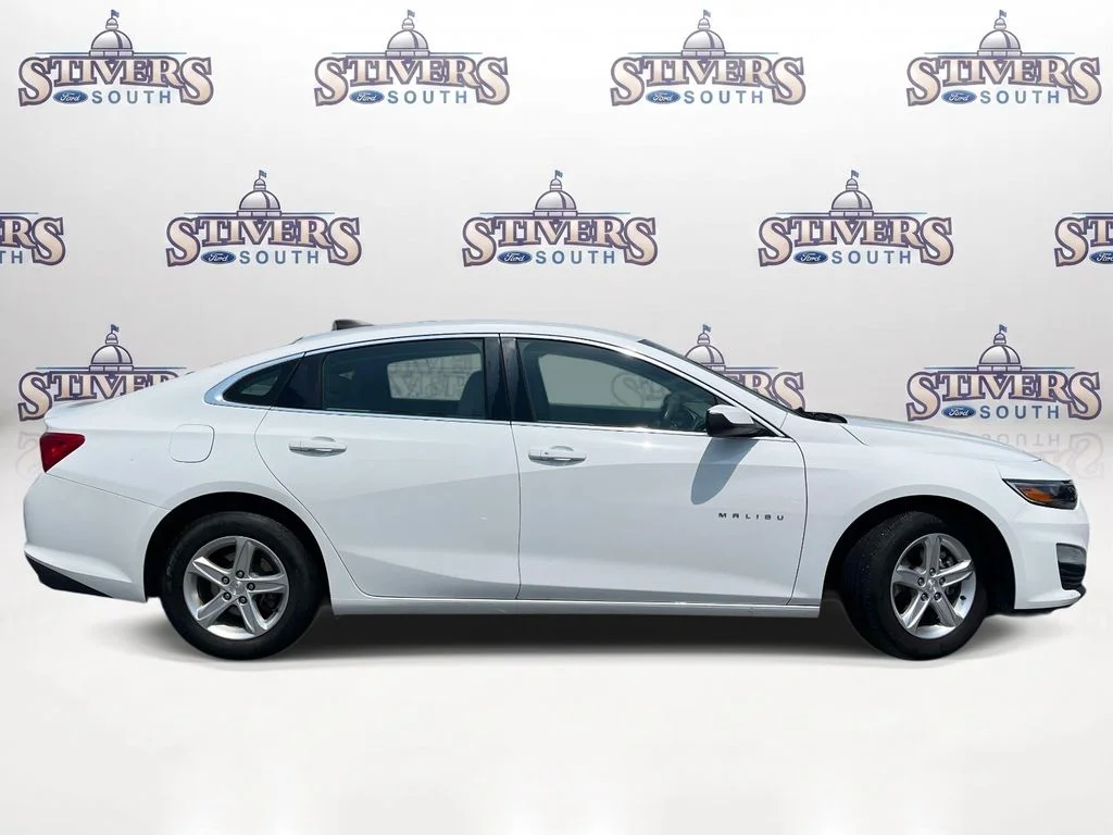 Used 2020 White Chevrolet LS image 2