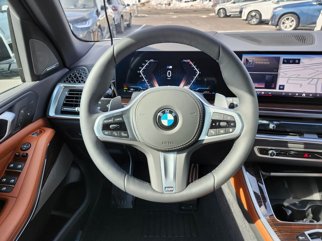 Used 2026 White BMW xDrive40i image 13