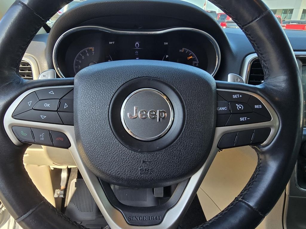 Used 2015 Billet Silver Metallic Clearcoat Jeep Limited image 12