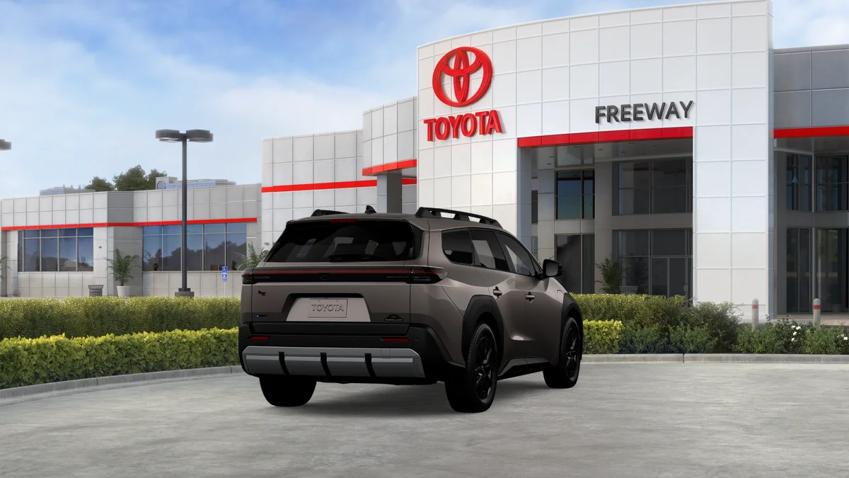 New 2027 Stepping Stone Toyota bZ Woodland Premium image 9