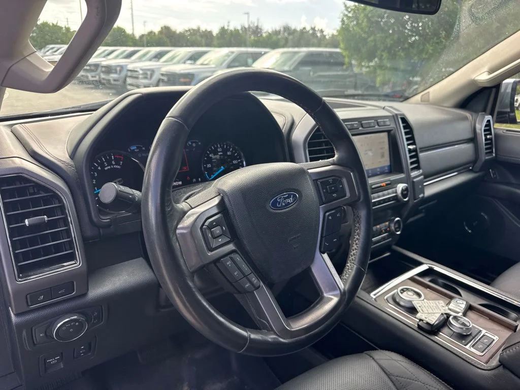 Used 2021 Blue Metallic Ford Platinum image 9