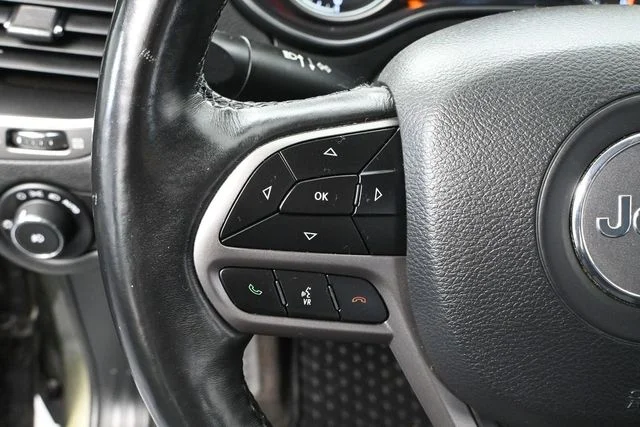 2019 Jeep Cherokee Latitude - Photo 26