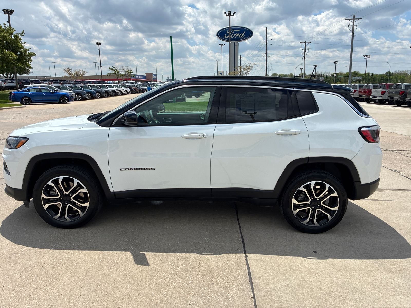 Certified Used 2024 White Jeep Limited image 7