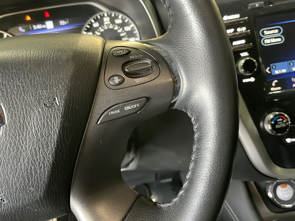 Used 2020 Black Nissan SL image 16