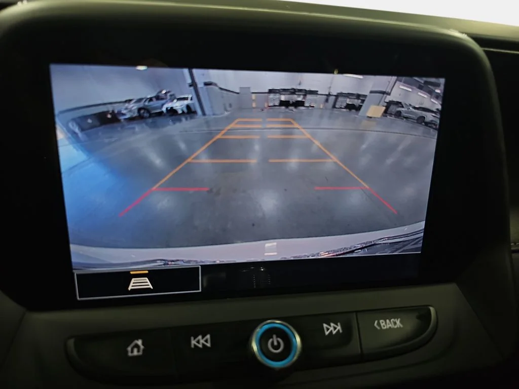 Used 2023 White Chevrolet LT1 image 25