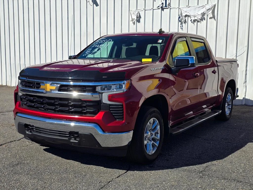 Used 2023 Red Chevrolet LT image 2