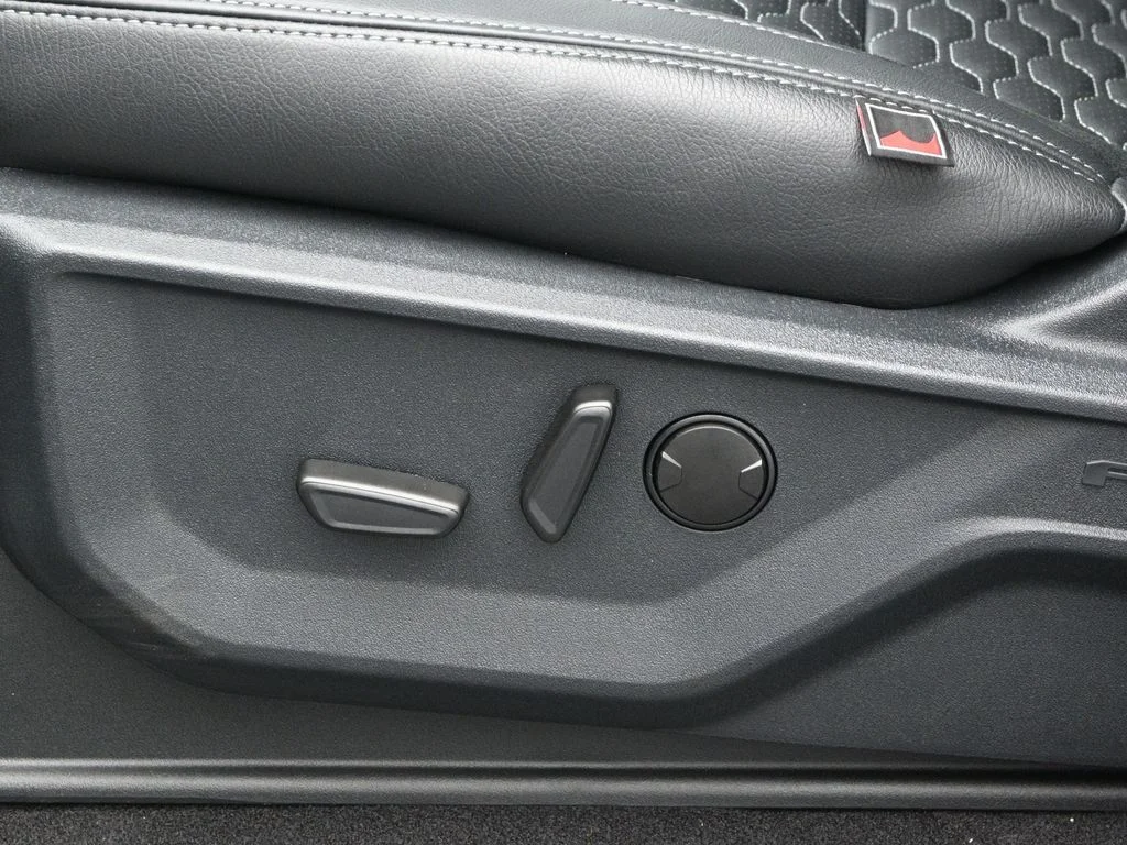 New 2025 Black Ford XLT image 9