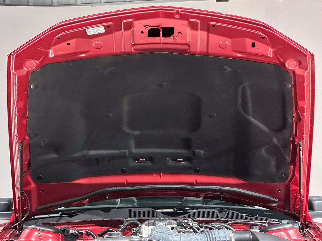 Used 2010 Red Ford V6 image 28