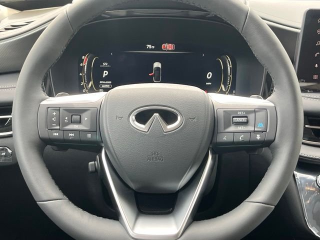 New 2027 MINERAL BLACK INFINITI Luxe AWD image 14