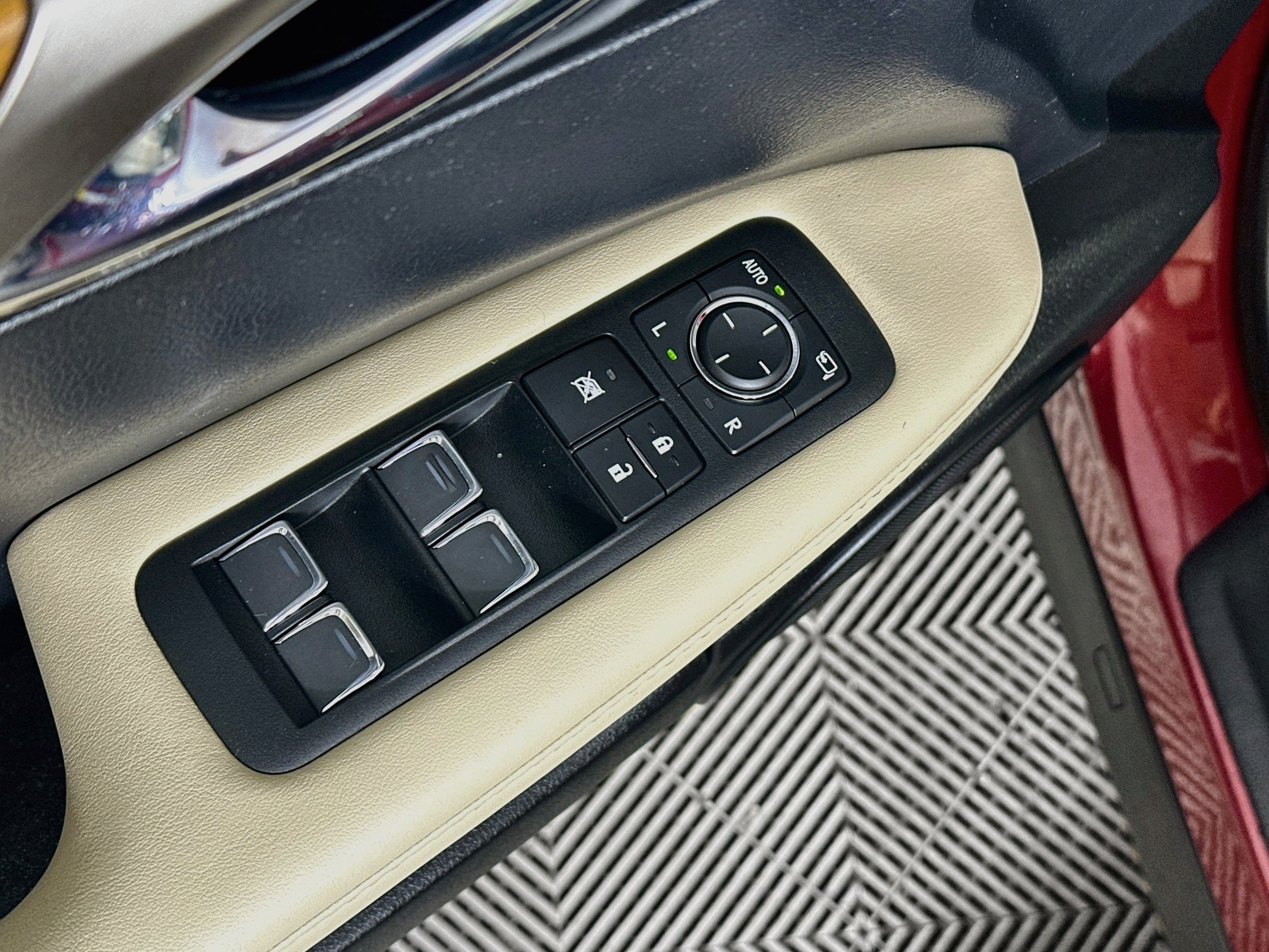 Certified Used 2022 Matador Red Mica Lexus 350 image 17