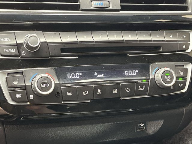 Used 2018  BMW CS image 21